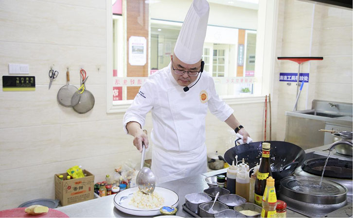 雷大师讲学