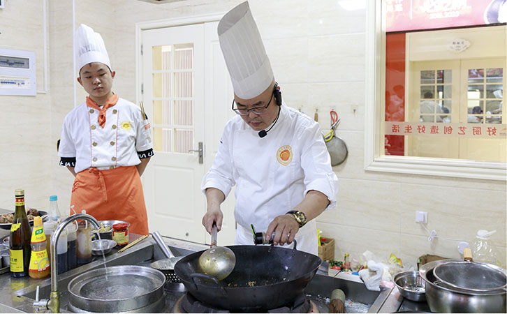 雷大师讲学