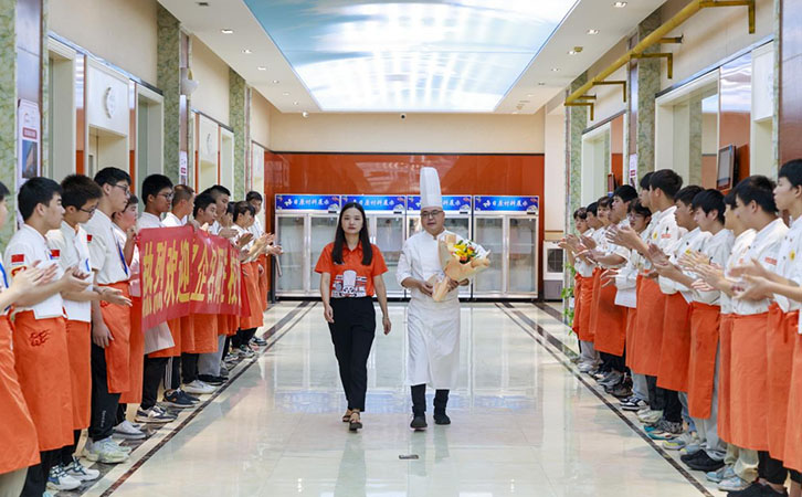 雷大师讲学
